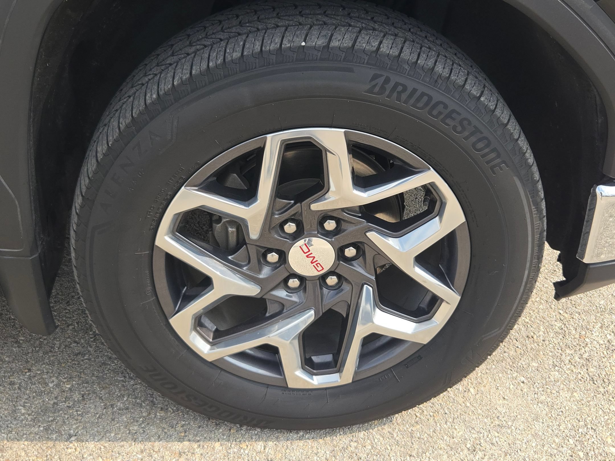 Used 2024 GMC Sierra 1500 SLT RWD image 31