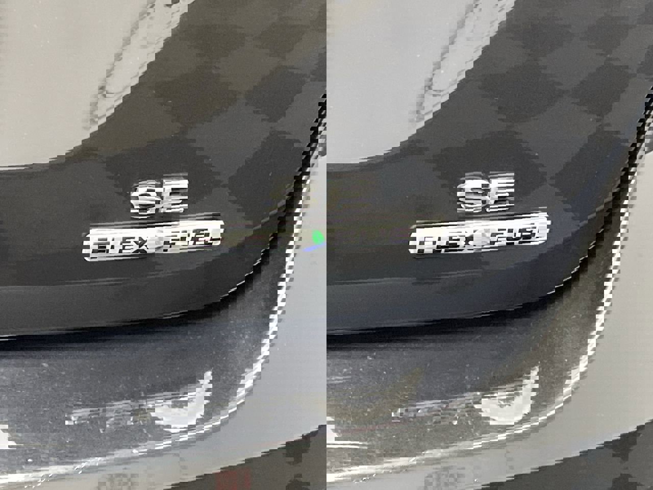 Used 2013 Ford Focus SE w/ SE Winter Pkg image 23