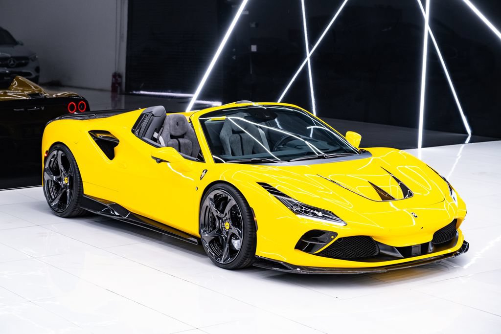 Used 2021 Ferrari F8 Tributo RWD image 7