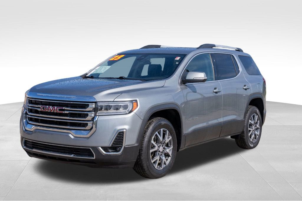 Used 2023 GMC Acadia SLT image 3