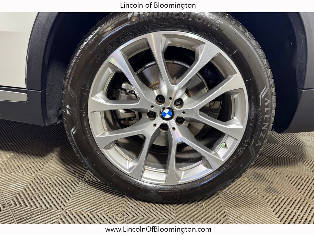 Used 2022 BMW X5 xDrive40i w/ Luxury Seating Package AWD/4WD image 28