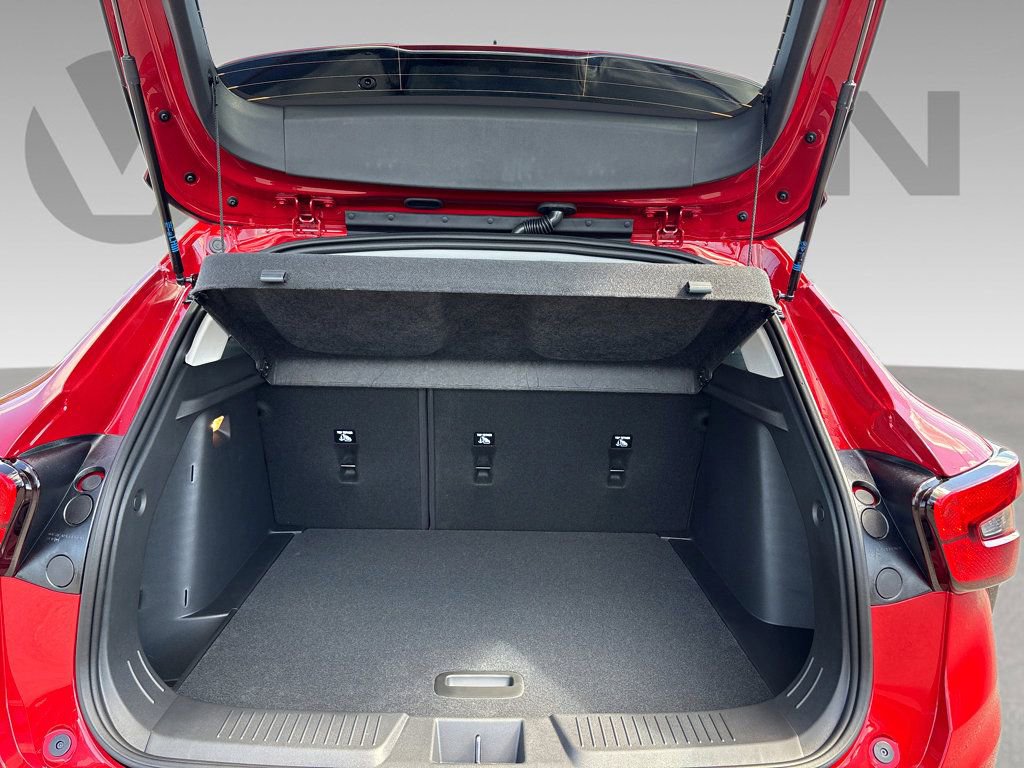 New 2026 Chevrolet Trax LT FWD image 23