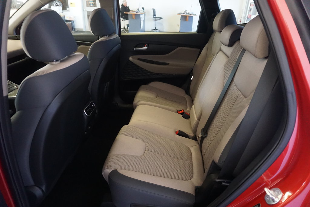 Used 2023 Hyundai Santa Fe SEL AWD/4WD image 22