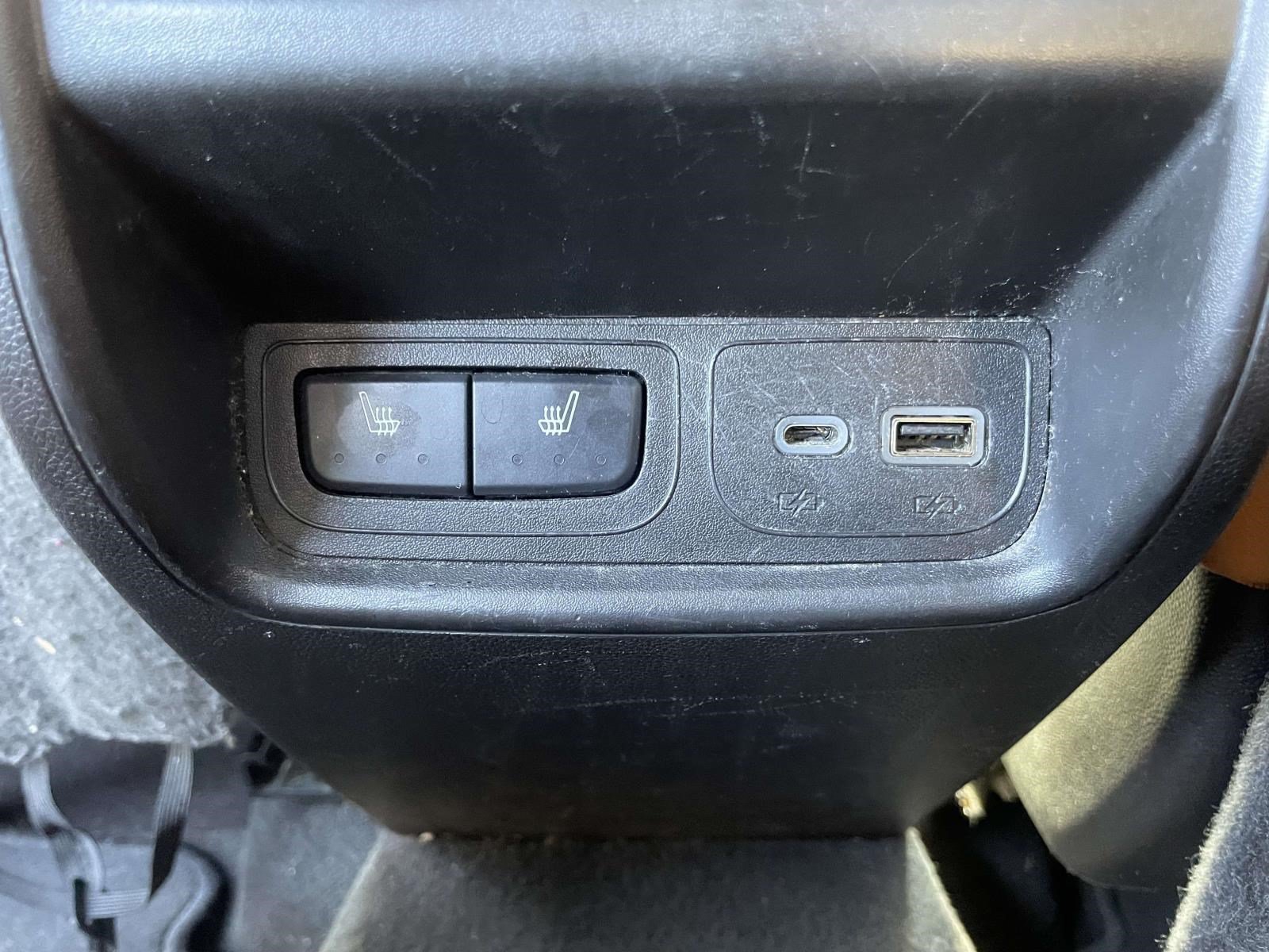 Used 2019 Cadillac XT4 Sport FWD image 12