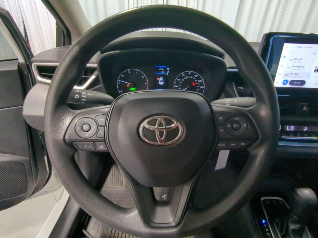 Used 2023 Toyota Corolla LE FWD image 26