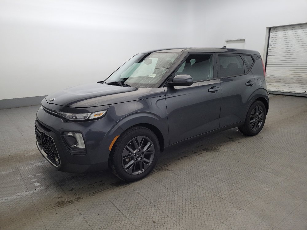Used 2021 Kia Soul EX image 2