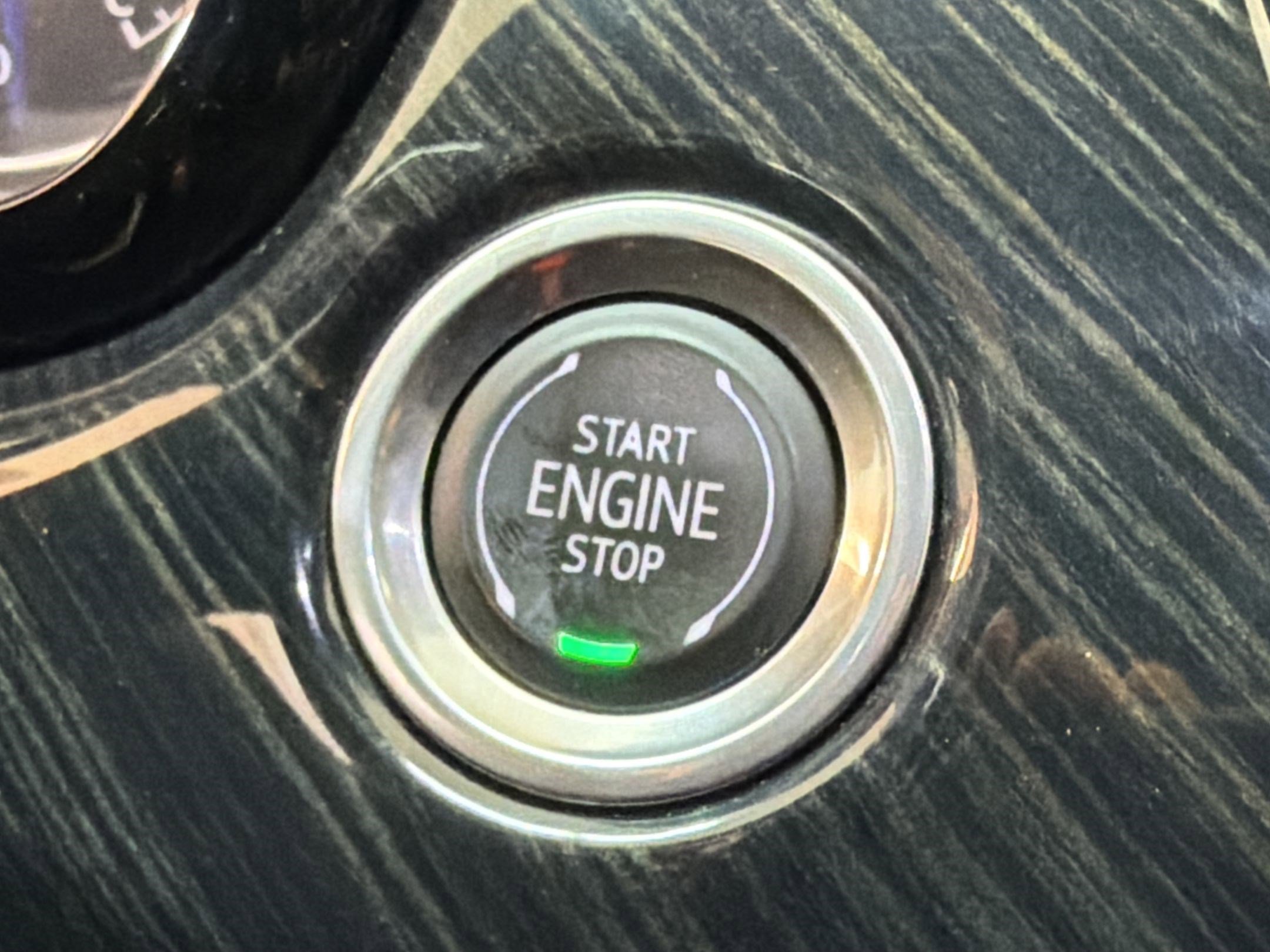 Used 2020 Cadillac XT6 Premium Luxury image 25