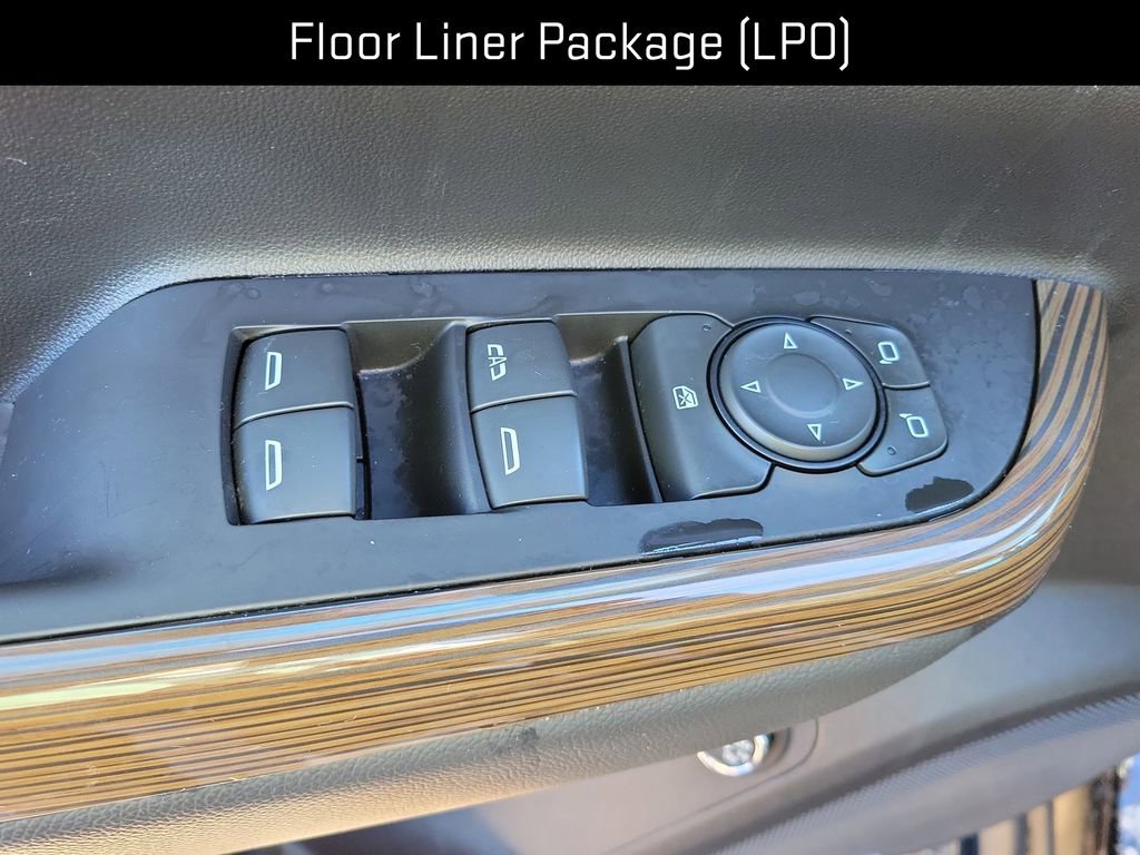 Certified 2023 GMC Acadia SLE w/ Infotainment Package image 12