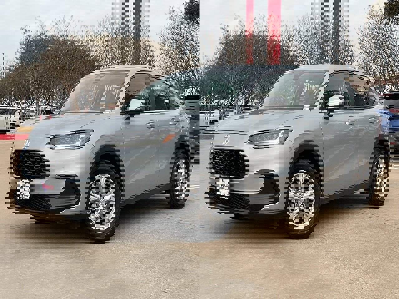 Used 2025 Honda HR-V LX image 2