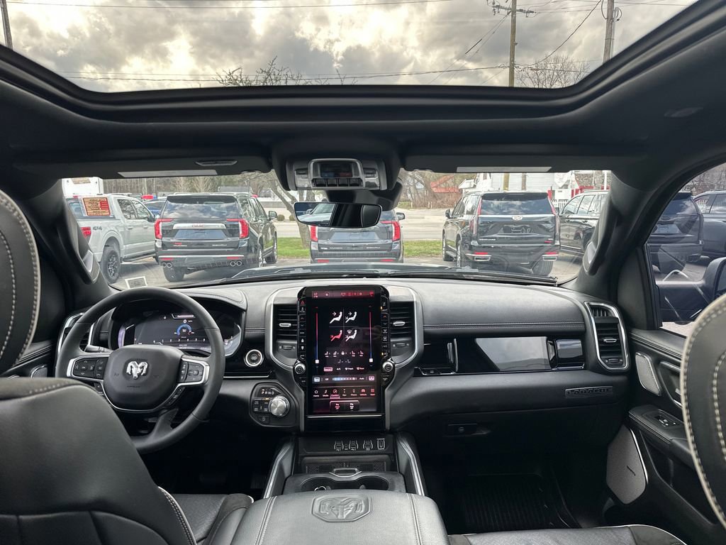 Used 2025 RAM 1500 Laramie w/ Night Edition AWD/4WD image 14