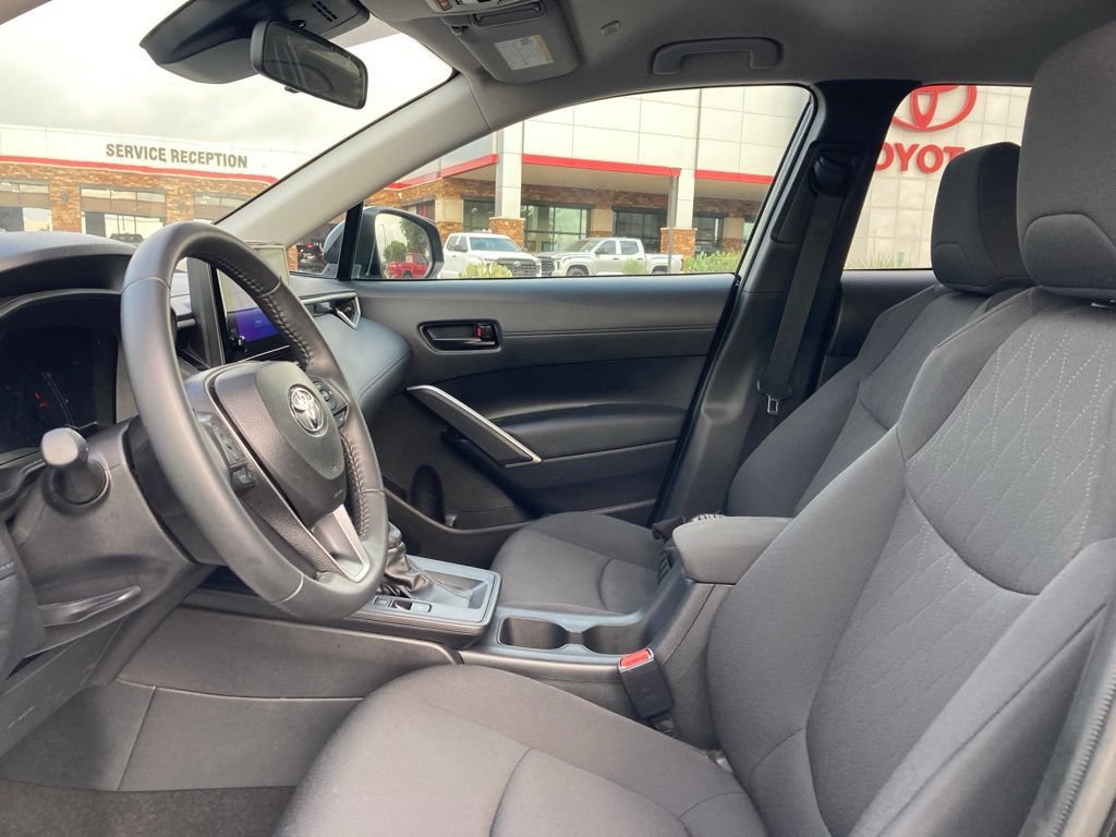 Certified 2026 Toyota Corolla Cross LE FWD image 10