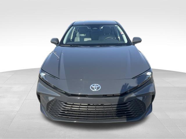 Used 2026 Toyota Camry LE FWD image 8