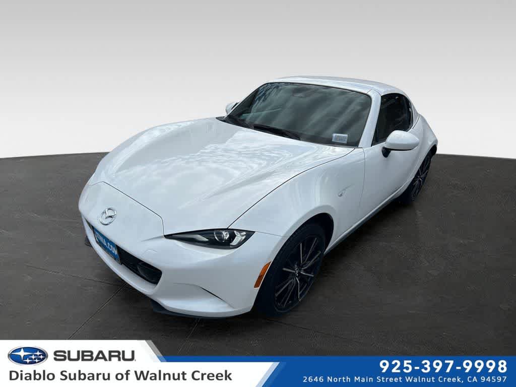 Used 2025 MAZDA MX-5 Miata RF Grand Touring RWD image 1