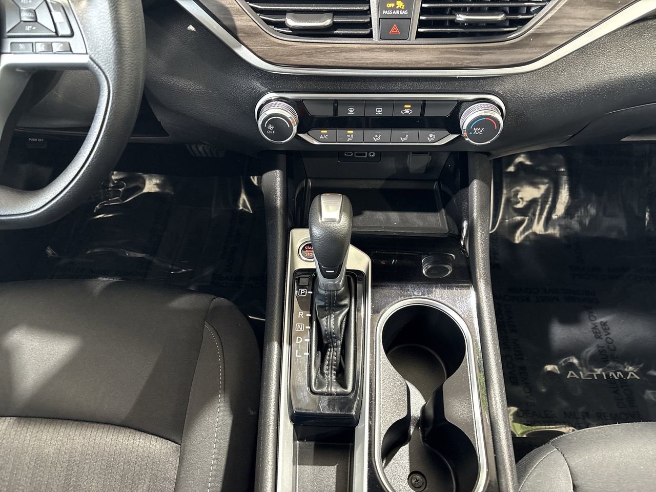 Used 2025 Nissan Altima 2.5 SV FWD image 20