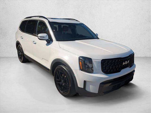Used 2024 Kia Telluride EX X-Line AWD/4WD image 3