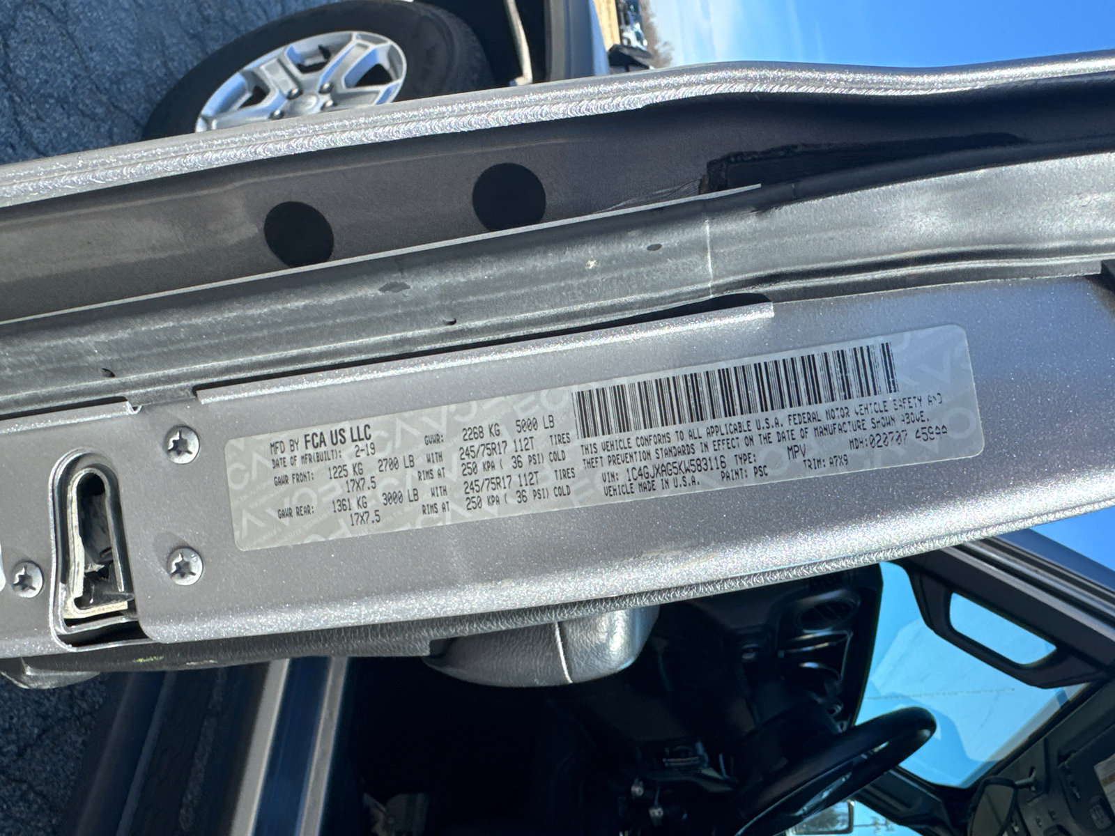 Used 2019 Jeep Wrangler Sport image 26