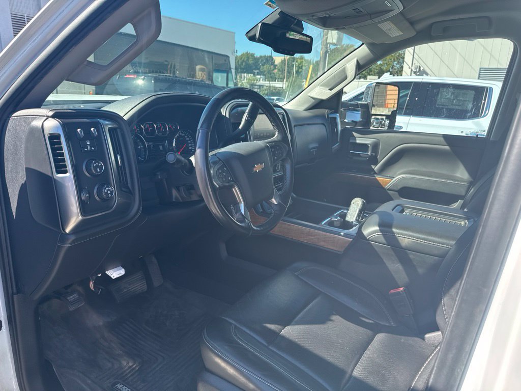 Used 2019 Chevrolet Silverado 3500 LTZ w/ Duramax Plus Package AWD/4WD image 16
