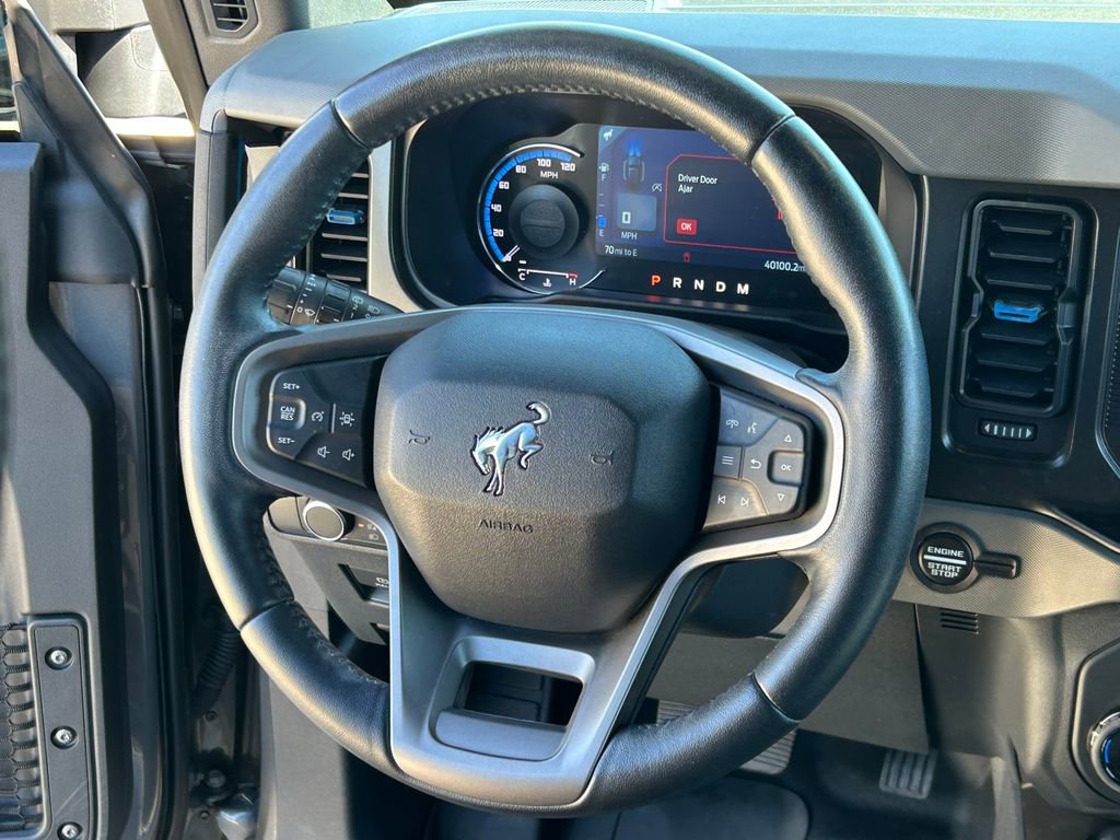 Used 2022 Ford Bronco Black Diamond w/ Sasquatch Package image 41