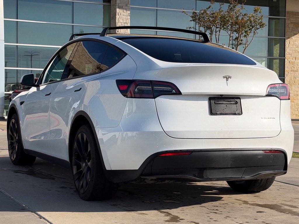 Used 2023 Tesla Model Y Long Range AWD/4WD image 8