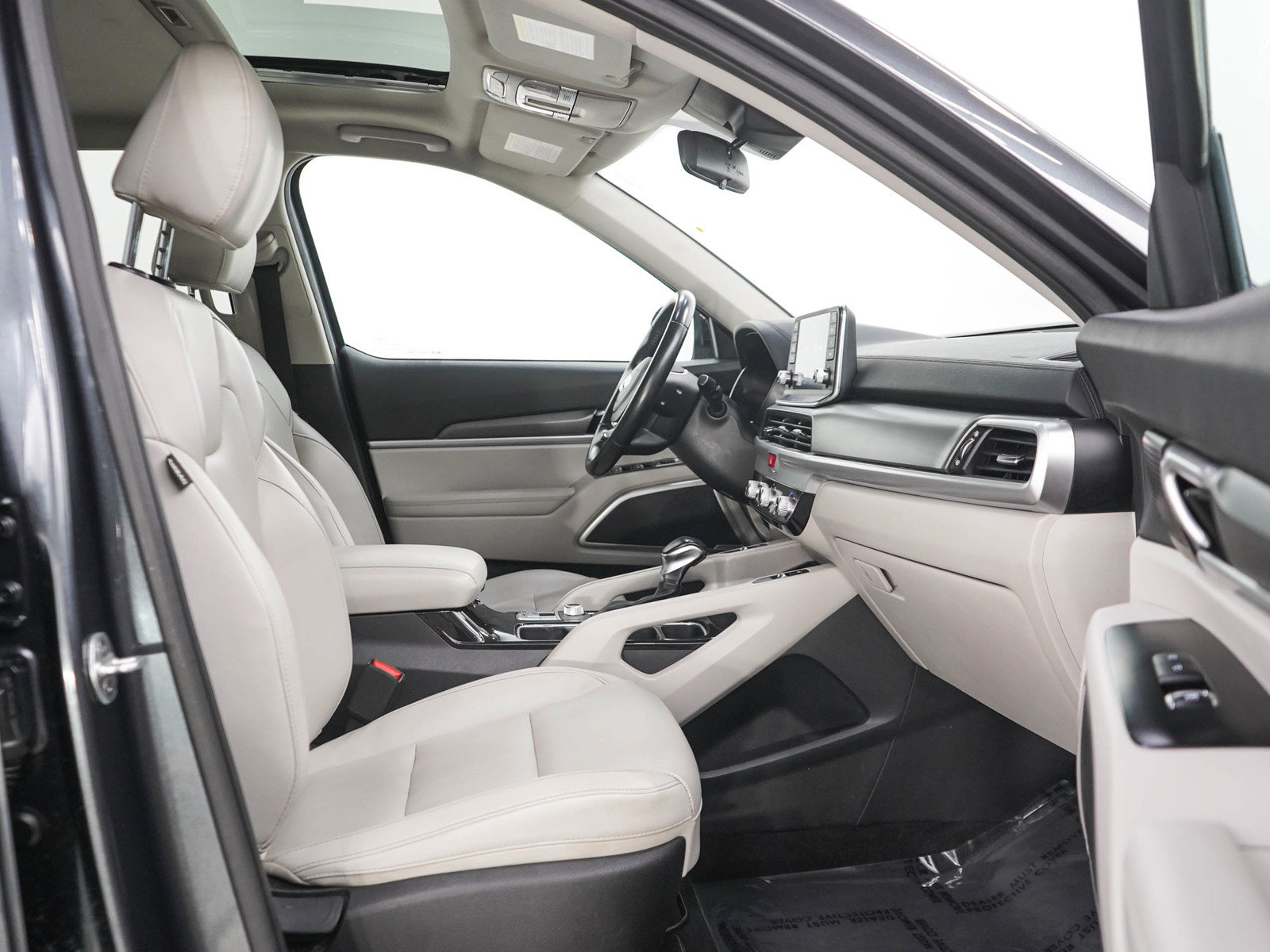 Used 2020 Kia Telluride S AWD/4WD image 11