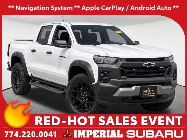 Used 2024 Chevrolet Colorado Trail Boss w/ LPO, Dark Essentials Package AWD/4WD image 1