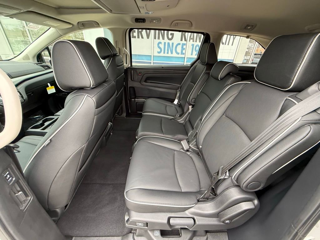 Used 2026 Honda Odyssey Touring image 28