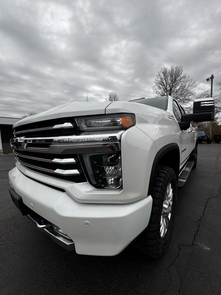 Used 2020 Chevrolet Silverado 2500 High Country w/ Z71 Off-Road Package image 9