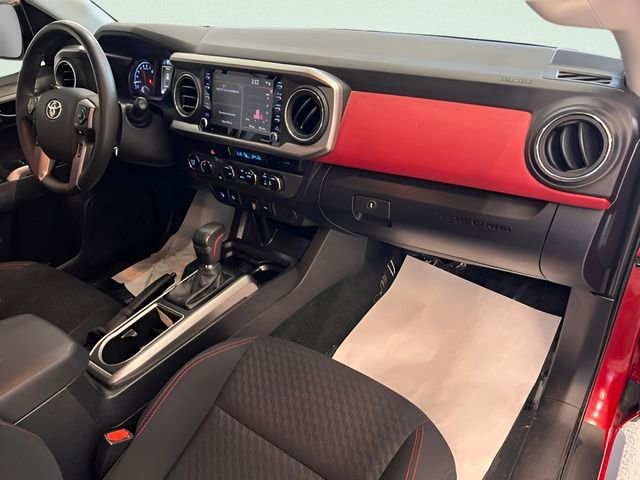 Used 2023 Toyota Tacoma SR5 w/ Technology Package AWD/4WD image 8
