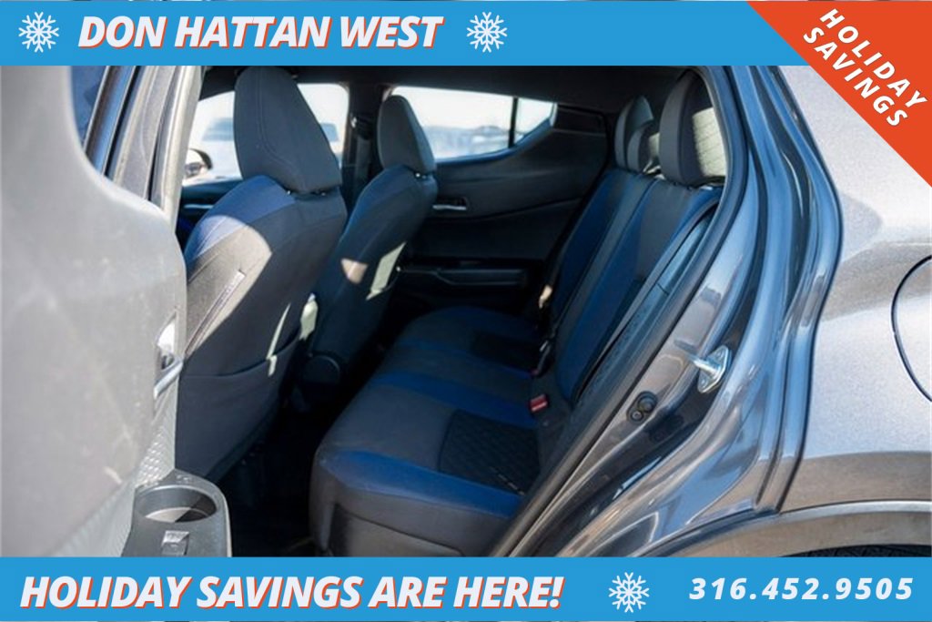 Used 2021 Toyota C-HR XLE image 21