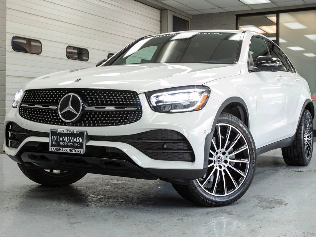 Used 2021 Mercedes-Benz GLC 300 4MATIC Coupe image 2