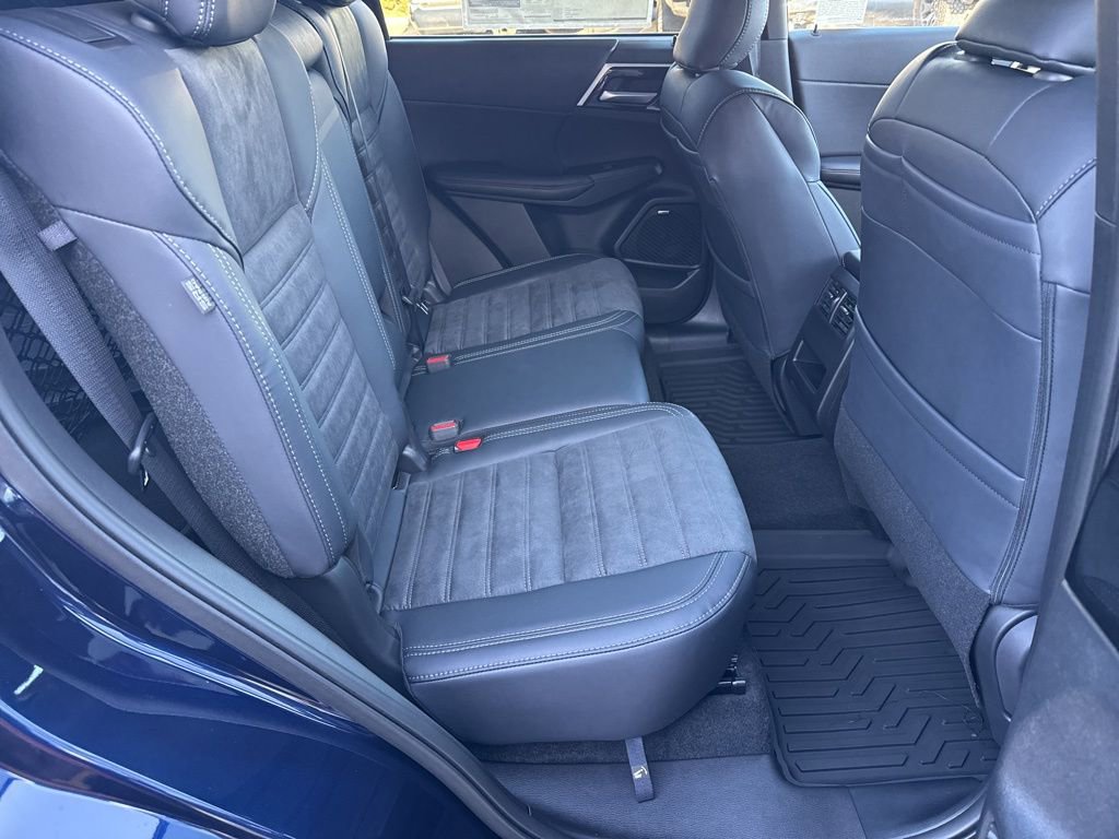 New 2026 Mitsubishi Outlander SE image 26