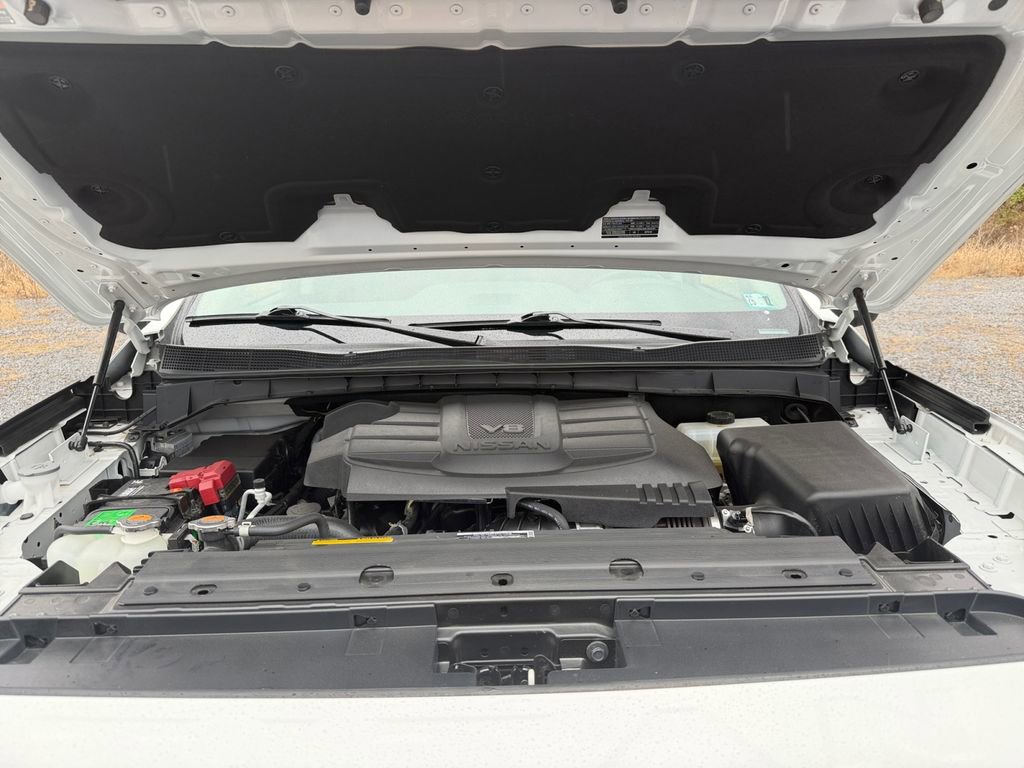 Used 2024 Nissan Titan SV w/ Accessory Utility Package image 30