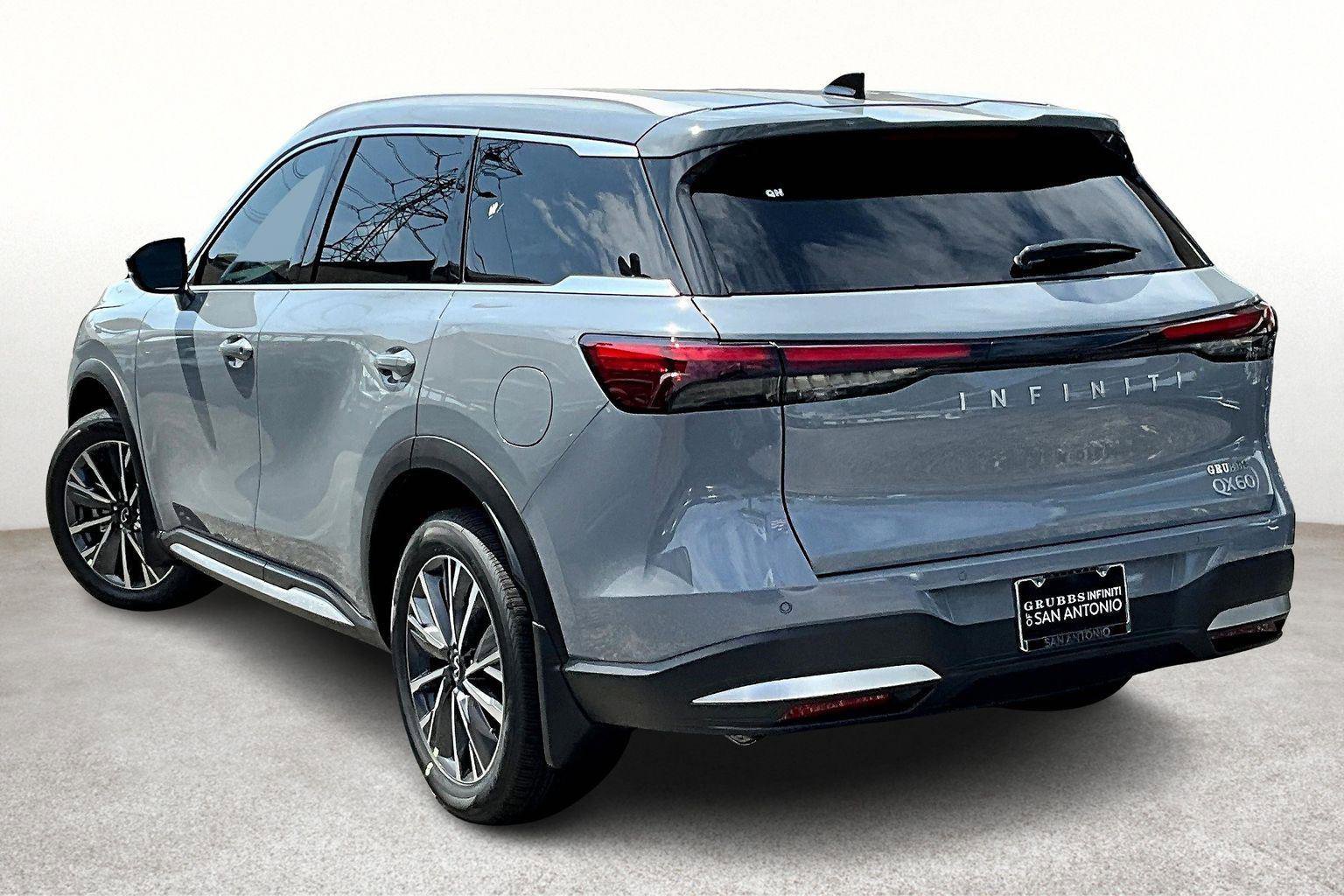 New 2026 INFINITI QX60 Luxe image 5