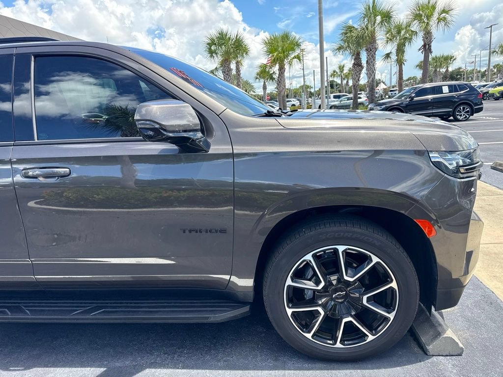 Used 2021 Chevrolet Tahoe RST w/ Luxury Package AWD/4WD image 5
