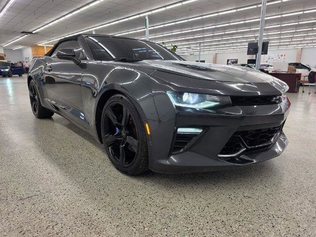 Used 2017 Chevrolet Camaro SS RWD image 3
