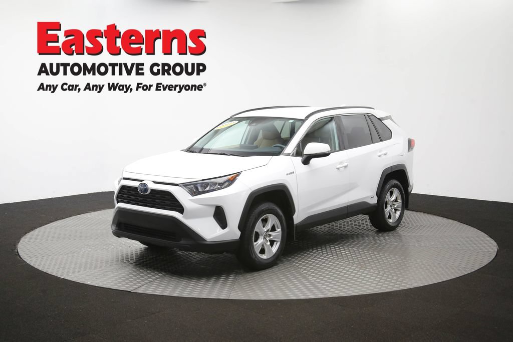 Used 2021 Toyota RAV4 LE w/ Carpet Mat Package (TMS) AWD/4WD image 57