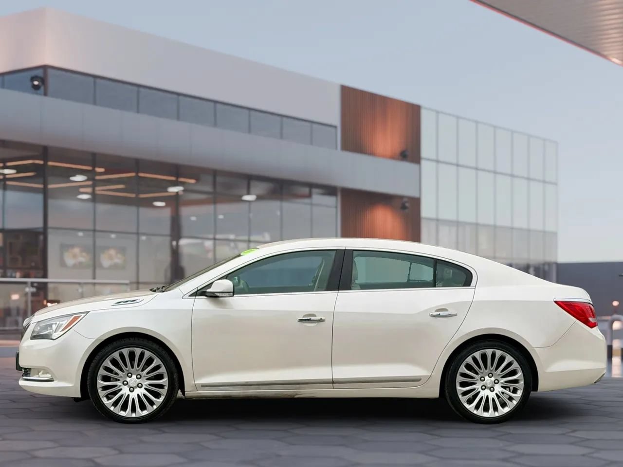 Used 2014 Buick LaCrosse Premium FWD image 6