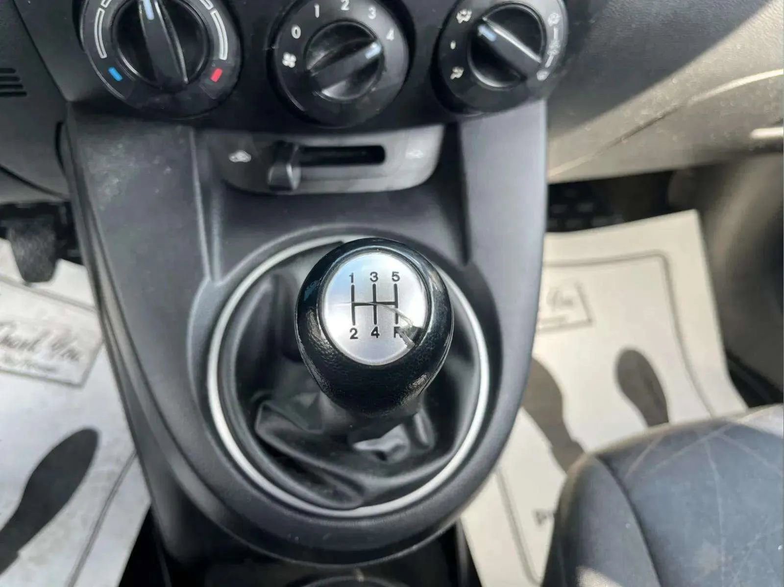 Used 2011 MAZDA MAZDA2 Sport image 14