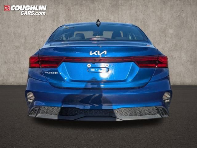 Used 2024 Kia Forte LXS w/ LXS Technology Package image 6