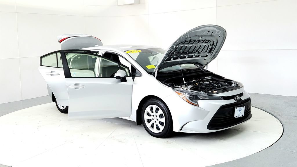 Certified 2023 Toyota Corolla LE FWD image 12