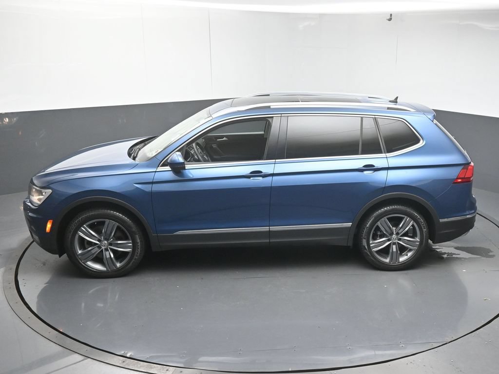 Used 2020 Volkswagen Tiguan SEL FWD image 47