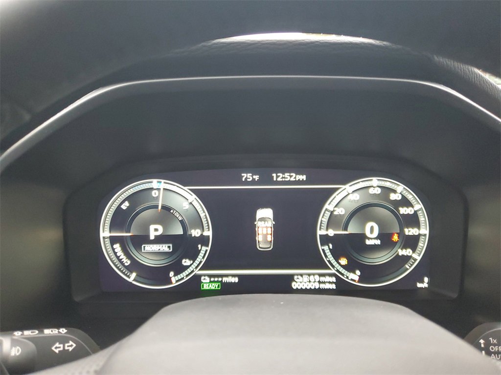 New 2025 Mitsubishi Outlander SE image 20