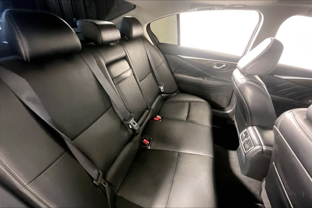 Used 2015 INFINITI Q50 Premium w/ Deluxe Touring Package AWD/4WD image 36