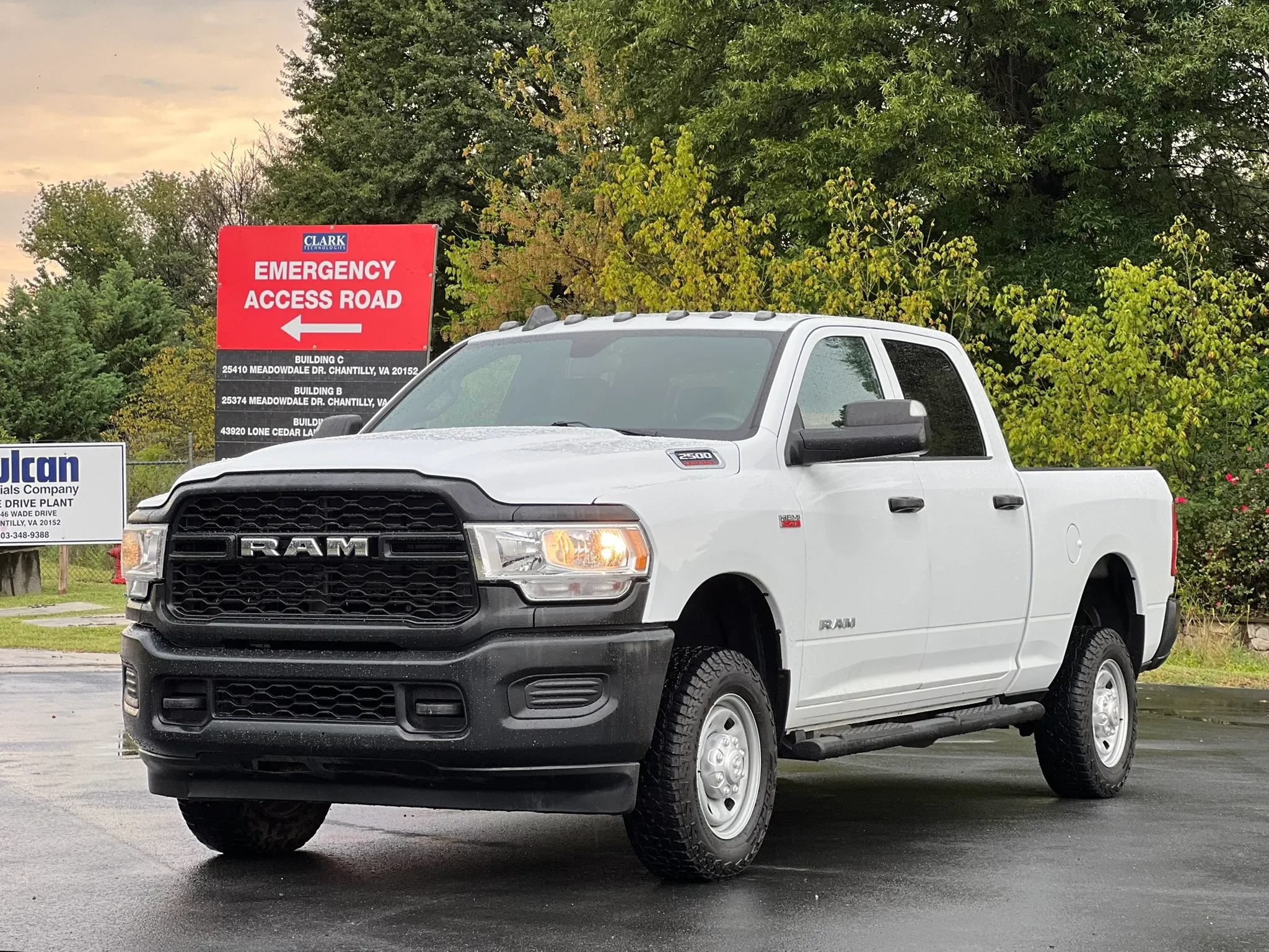 Used 2022 RAM 2500 Tradesman AWD/4WD image 1