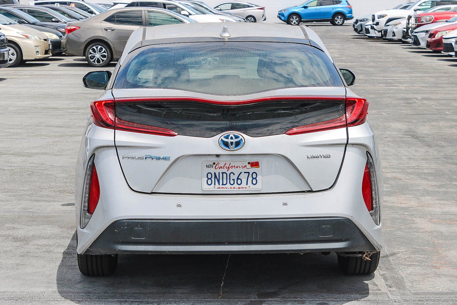 Certified 2020 Toyota Prius Prime Limited FWD image 13