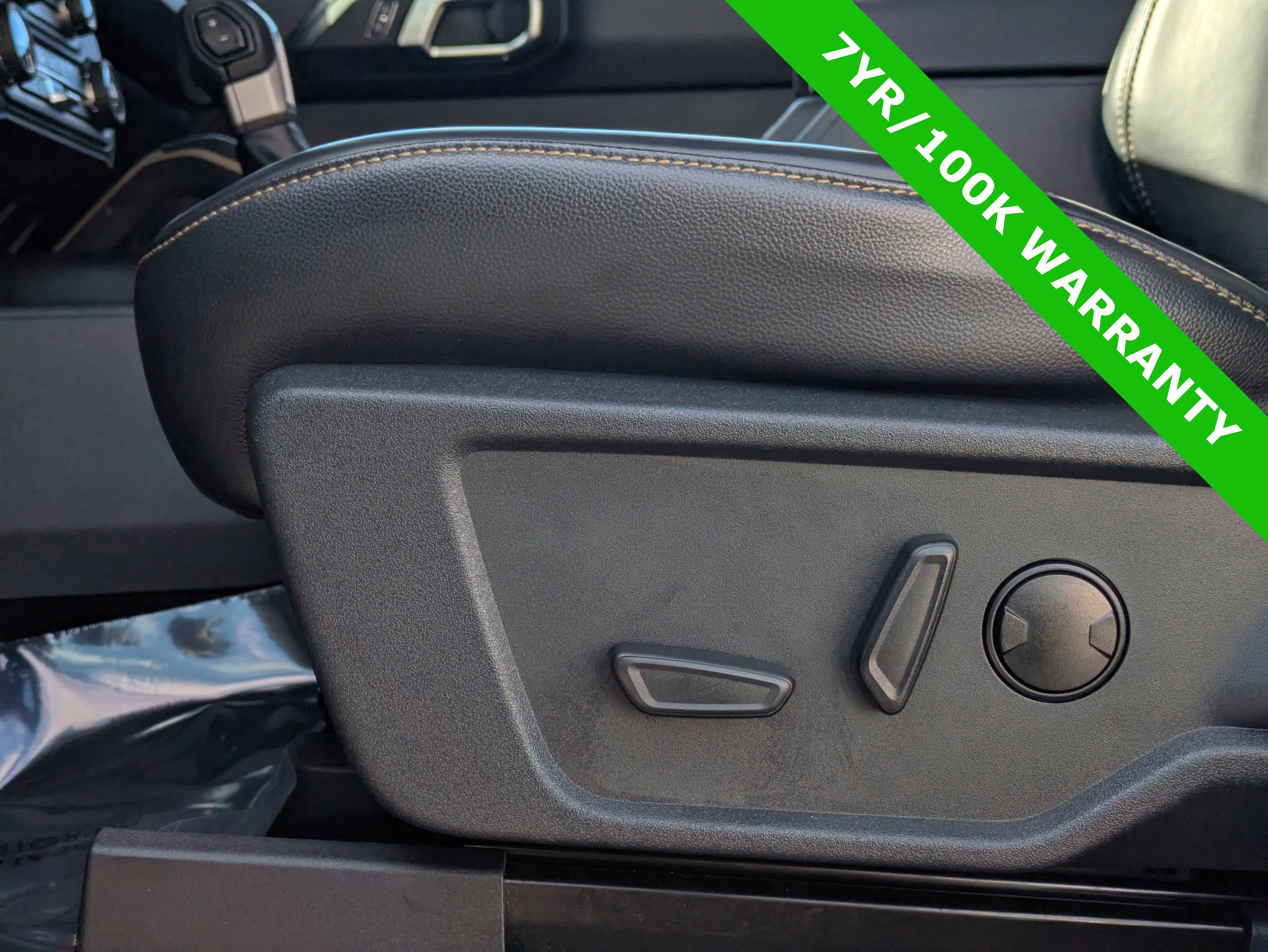 Certified 2025 Ford Bronco Badlands image 22