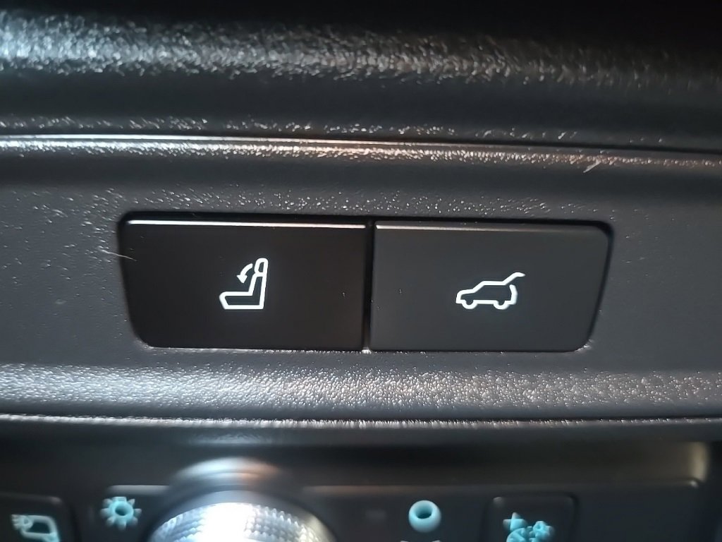 Used 2022 Ford Expedition Max Platinum image 16