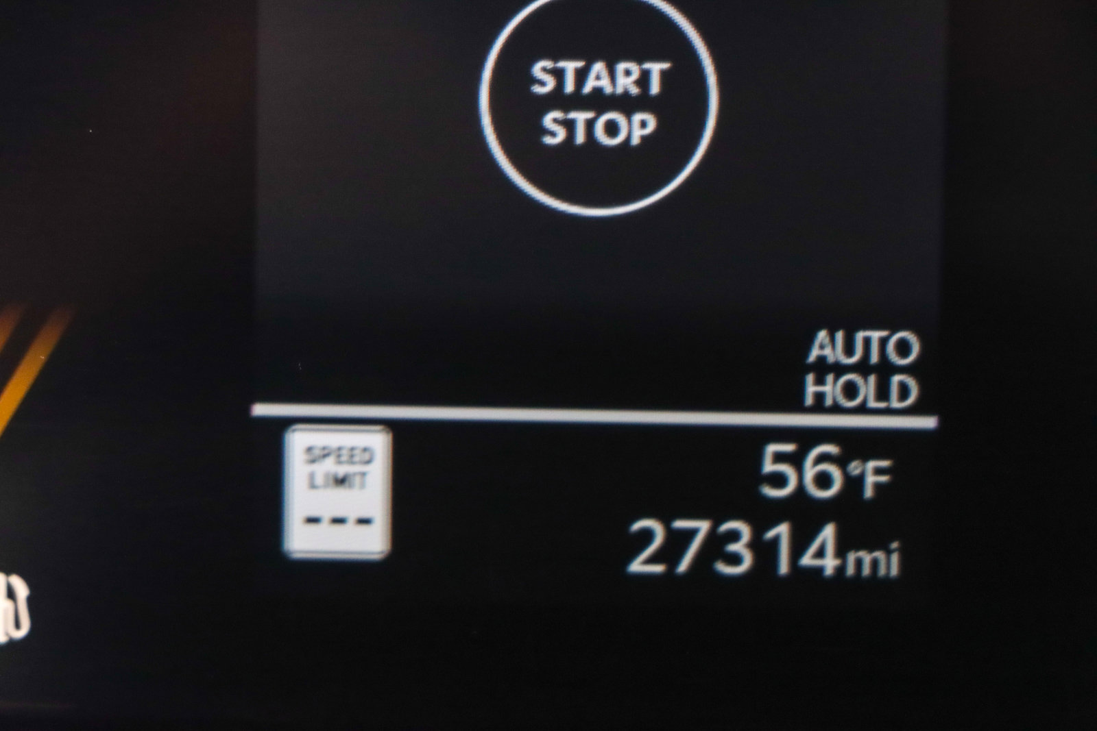 Used 2025 Kia Carnival image 16