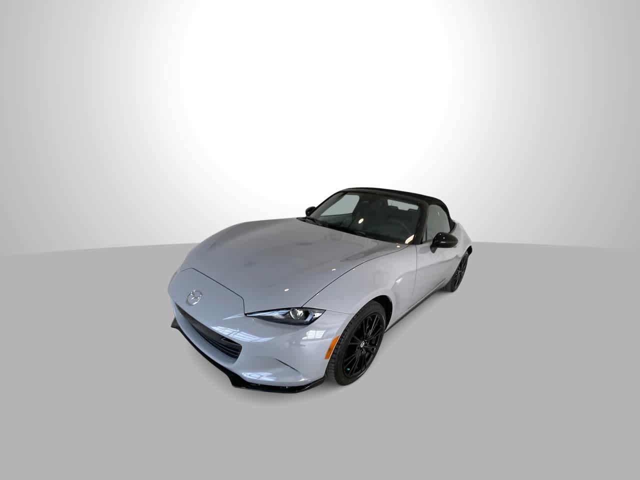 Used 2025 MAZDA MX-5 Miata Club RWD image 4