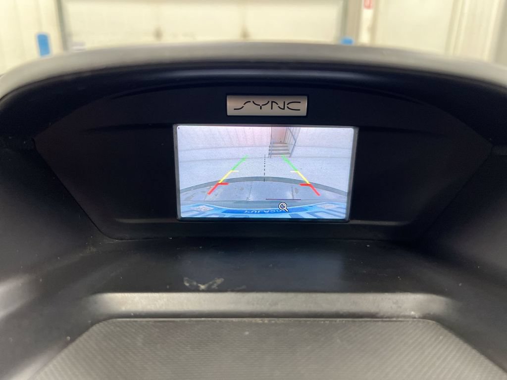 Used 2015 Ford Escape SE FWD image 15